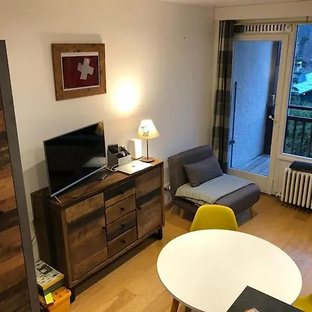 Les Montagnes Sur Le Balcon 霞慕尼